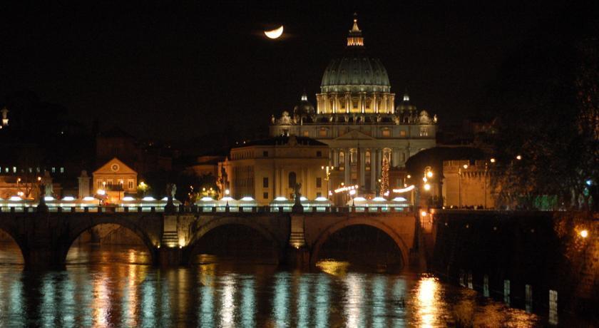 Saint Peter Holiday Rome Room photo